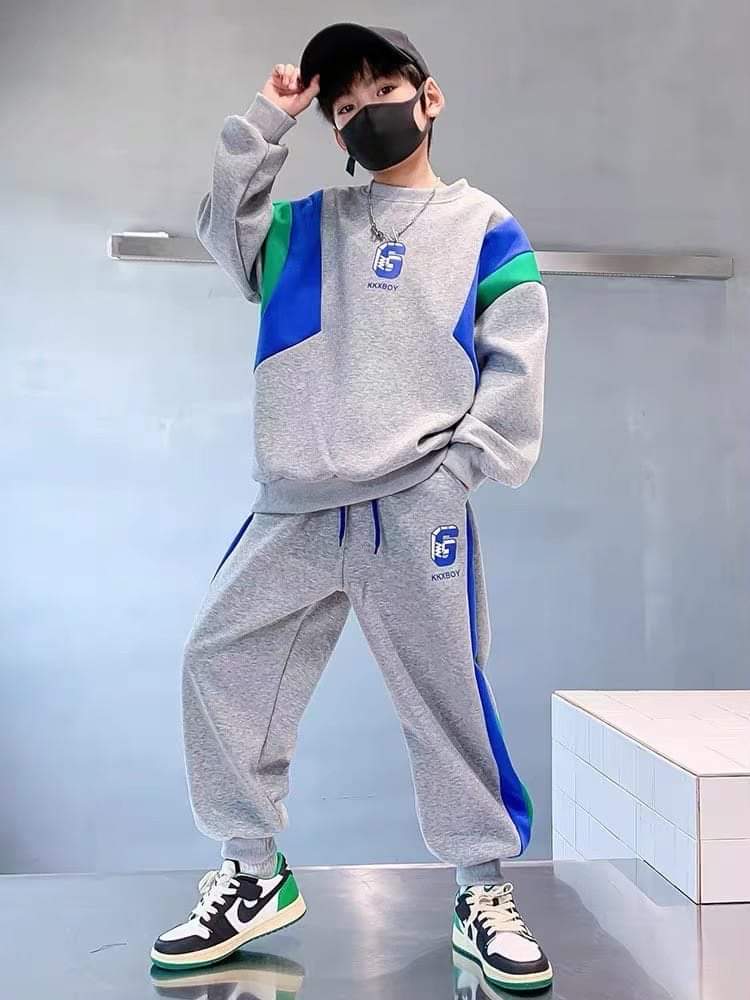 รหัส 0559 ชุดขึ้นเครื่อง สีเทา สีดำ